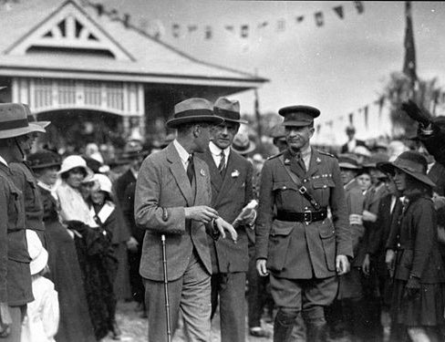 יורש העצר תחת שמירה: